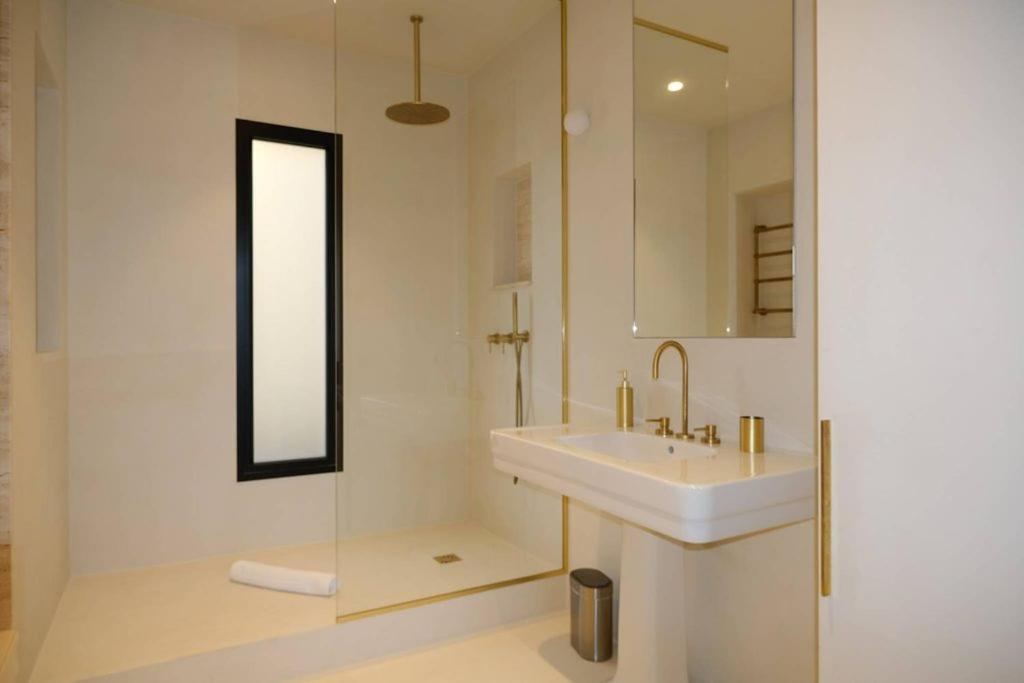 Apartment Confortable Luxe 3 *
